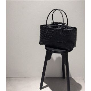 ARTS&SCIENCE ROUND TOTE 上代5.2万 urbanretreatspa.my