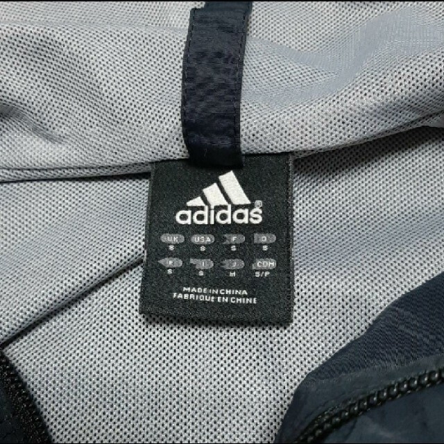 adidas(アディダス)のadidas【マウンテンパーカー】 メンズのジャケット/アウター(マウンテンパーカー)の商品写真