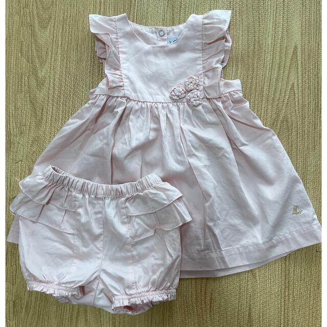 PETIT BATEAU(プチバトー)のプチバトー　サテンブルマ付　ワンピース　12m/74cm キッズ/ベビー/マタニティのベビー服(~85cm)(ワンピース)の商品写真