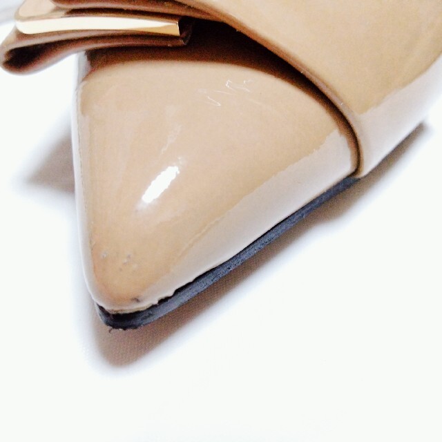 DIANA(ダイアナ)のDIANA パンプス ベージュ 24cm レディースの靴/シューズ(ハイヒール/パンプス)の商品写真
