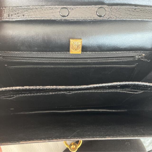 Gucci(グッチ)のオールドグッチ　クロコダイル　ショルダーバッグ レディースのバッグ(ショルダーバッグ)の商品写真