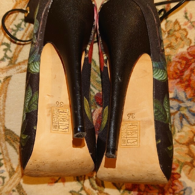 Vivienne Westwood(ヴィヴィアンウエストウッド)のスカーレットヒール レディースの靴/シューズ(ハイヒール/パンプス)の商品写真