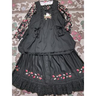 ピンクハウス(PINK HOUSE)の値下新品♡ピンクハウス野いちごの森刺繍タブリエエプロンドレス(チュニック)