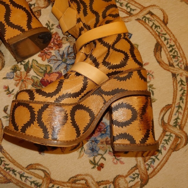Vivienne Westwood(ヴィヴィアンウエストウッド)のクランパーパイレーツブーツ レディースの靴/シューズ(ブーツ)の商品写真