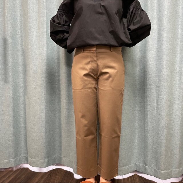 Jil Sander(ジルサンダー)のJIL SANDER パンツ　ドイツ製　38 美品 レディースのパンツ(チノパン)の商品写真