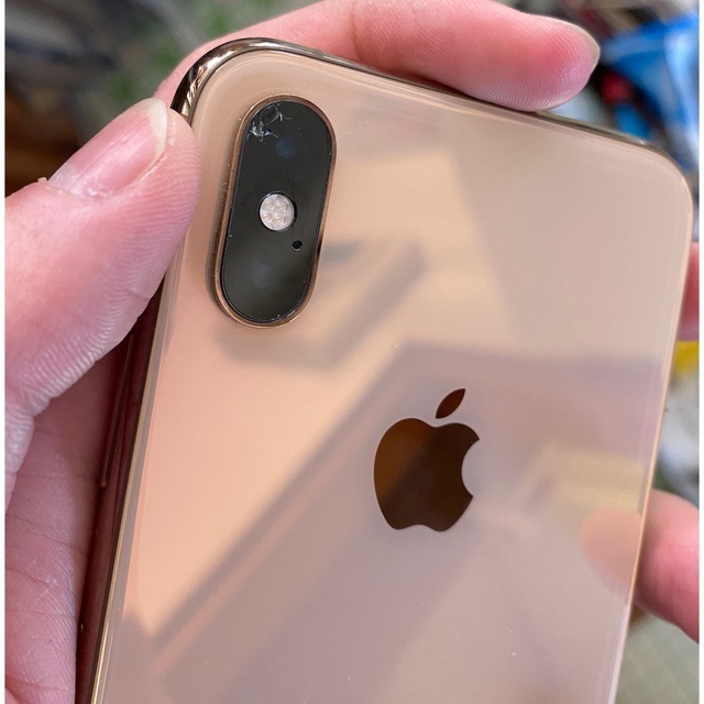 iPhoneXS キャリアau   256G