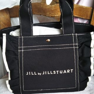 ジルバイジルスチュアート(JILL by JILLSTUART)のフリルキャンバストートブラック　小さいサイズ(トートバッグ)