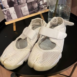 イエナ✖️NIKE ウィメンズエアリフト23