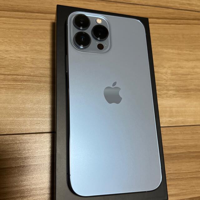 iPhone(アイフォーン)の新品同様iPhone 13 Pro Max シエラブルー 256GB SIMフリ スマホ/家電/カメラのスマートフォン/携帯電話(スマートフォン本体)の商品写真