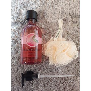 THE BODY SHOP ピンクグレープフルーツ シャワージェル  250ml(ボディソープ/石鹸)