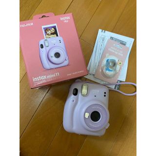 フジフイルム(富士フイルム)の値下げ中☆ FUJI FILM INSTAX MINI 11  (フィルムカメラ)