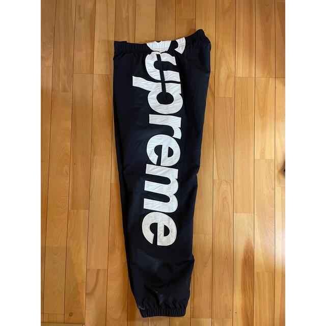 Supreme(シュプリーム)のSupreme Spellout Track Jacket  pants メンズのジャケット/アウター(ナイロンジャケット)の商品写真