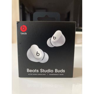 ビーツバイドクタードレ(Beats by Dr Dre)の　【ほぼ新品】 Beats Studio Buds 白　完全ワイヤレスイヤホン(ヘッドフォン/イヤフォン)