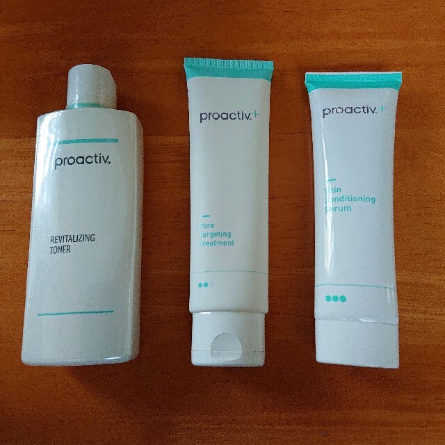 proactiv(プロアクティブ)のcocoさま専用ページです コスメ/美容のスキンケア/基礎化粧品(化粧水/ローション)の商品写真