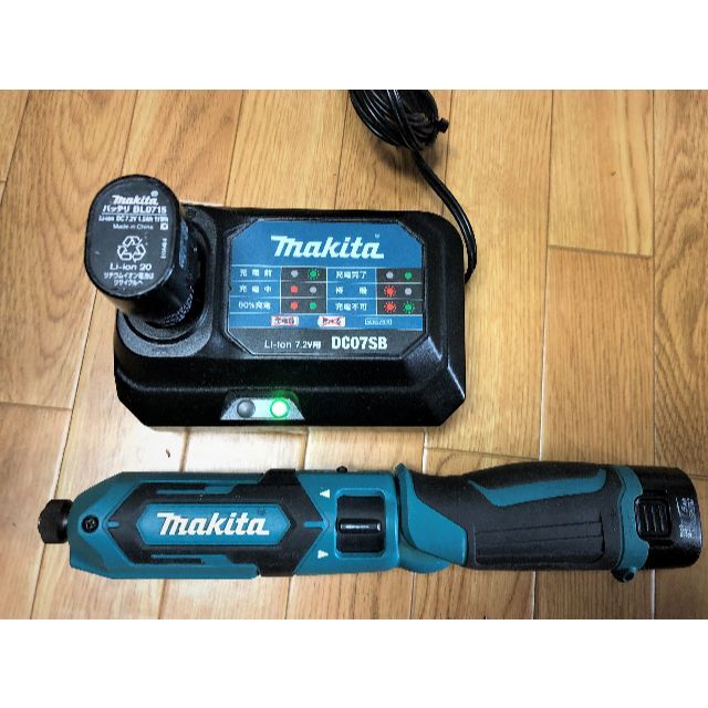 Makita(マキタ)のマキタ★インパクトドライバーTD022D スポーツ/アウトドアの自転車(工具/メンテナンス)の商品写真