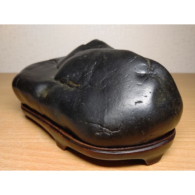 神居古潭石 1.5kg 黒石 碧玉 錦石 鑑賞石 自然石 原石 水石 原石 神居古潭石 1.5kg 黒石 碧玉 錦石 鑑賞石 自然石 原石 水石 原石