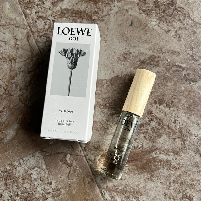 LOEWE(ロエベ)のくうまる様専用 コスメ/美容の香水(香水(女性用))の商品写真