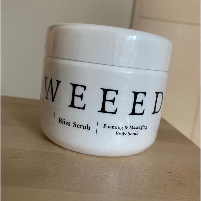 WEEEDブリススクラブ コスメ/美容のボディケア(ボディスクラブ)の商品写真