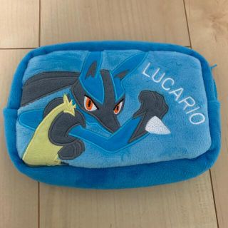 ポケモン(ポケモン)の中古美品　ポケモン　ポーチ(キャラクターグッズ)