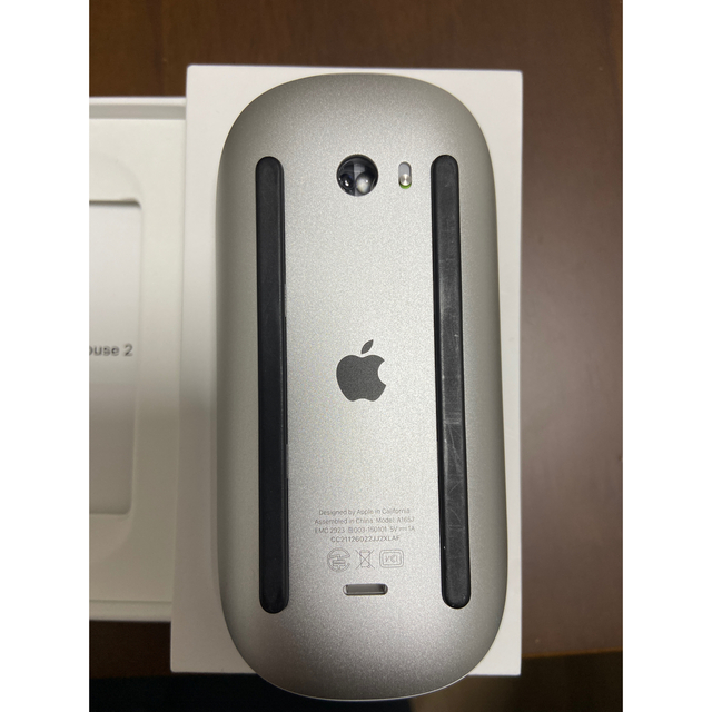 Apple(アップル)のmagic mouse 2 ホワイト スマホ/家電/カメラのPC/タブレット(PC周辺機器)の商品写真
