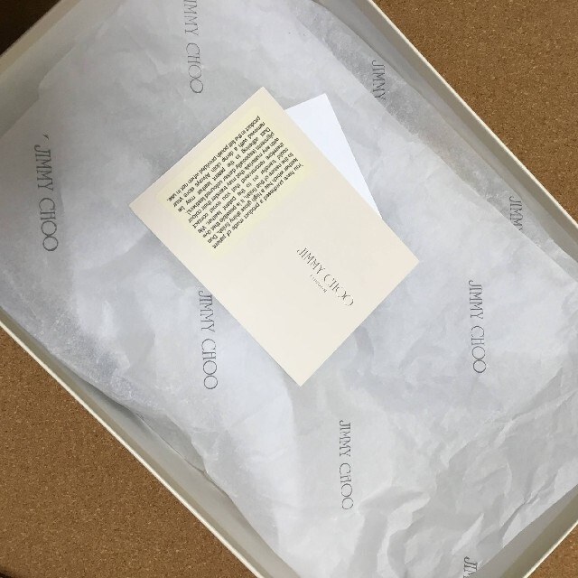 JIMMY CHOO(ジミーチュウ)のJIMMY CHOO 247 NOVA パテントレザー ヌード レディースの靴/シューズ(ハイヒール/パンプス)の商品写真