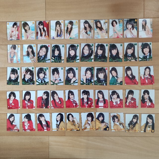 SKE48(エスケーイーフォーティーエイト)のSKE48　生写真、トレーディングカード　セット エンタメ/ホビーのタレントグッズ(アイドルグッズ)の商品写真