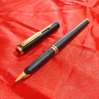 パーカー(Parker)のPARKER パーカー万年筆 95 廃盤 匿名発送(ペン/マーカー)