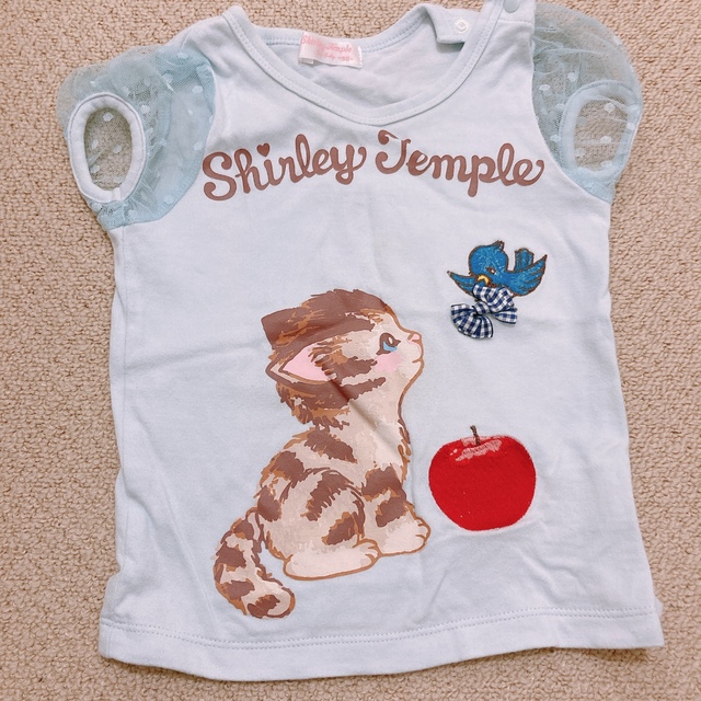Shirley Temple - Tシャツ シャーリーテンプル ネコ りんごの通販 by めろん's shop｜シャーリーテンプルならラクマ