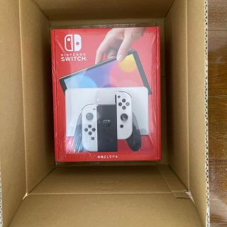 ニンテンドースイッチ(Nintendo Switch)のNintendo Switch（有機ELモデル）Joy-Con ホワイト(家庭用ゲーム機本体)