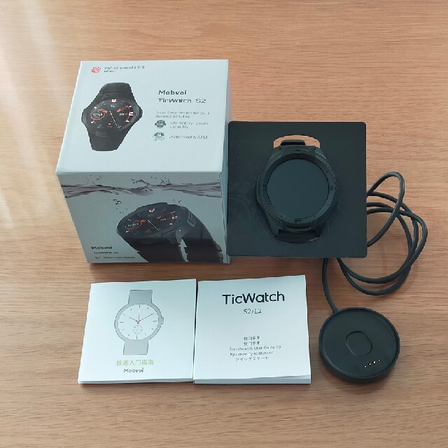 TicWatch S2 WG12016 ブラック メンズの時計(腕時計(デジタル))の商品写真