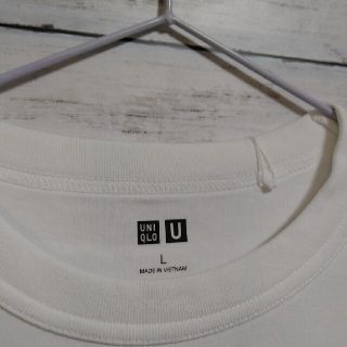 ユニクロ(UNIQLO)の新品!　ユニクロU　クルーネックTワンピース　ホワイト　L(ひざ丈ワンピース)