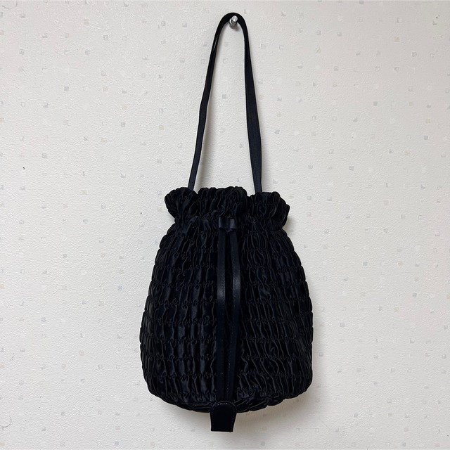 hai puff gina シャーリングバッグ 黒 美品