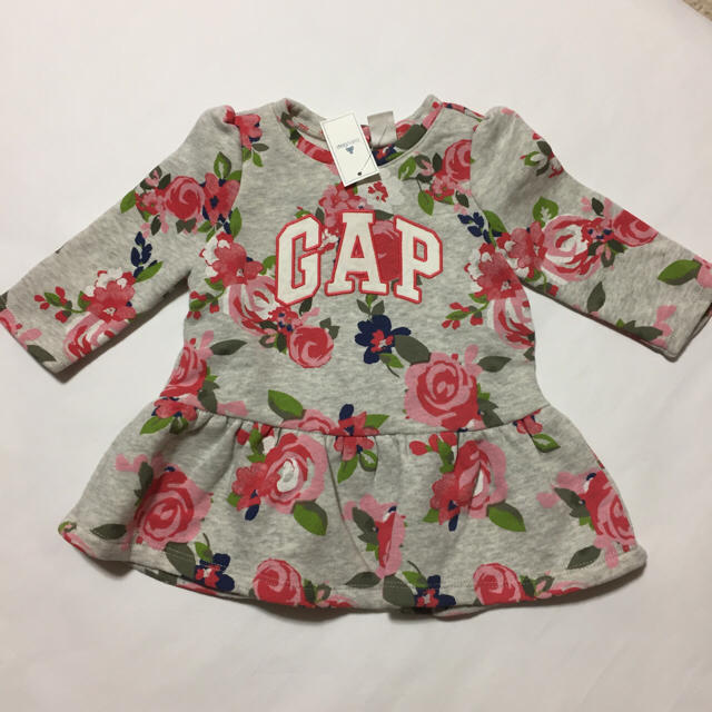 babyGAP(ベビーギャップ)の新品  gap 長袖ワンピース 花柄  70 キッズ/ベビー/マタニティのベビー服(~85cm)(ワンピース)の商品写真