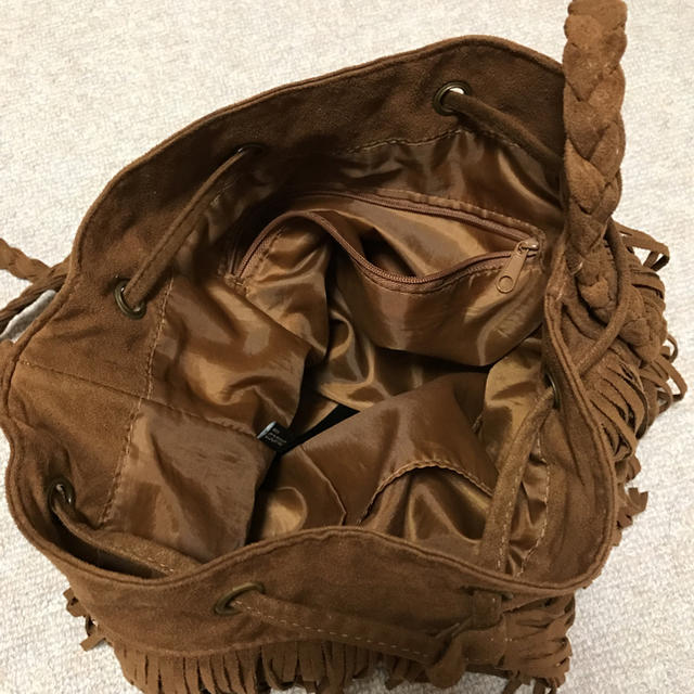 H&M(エイチアンドエム)のH&M フリンジポシェット 茶色  レディースのバッグ(ショルダーバッグ)の商品写真