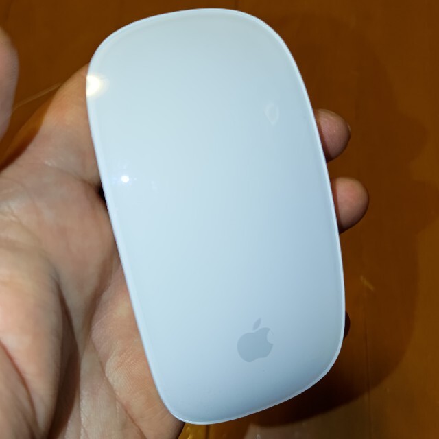 Apple Magic Mouse2 充電式 1