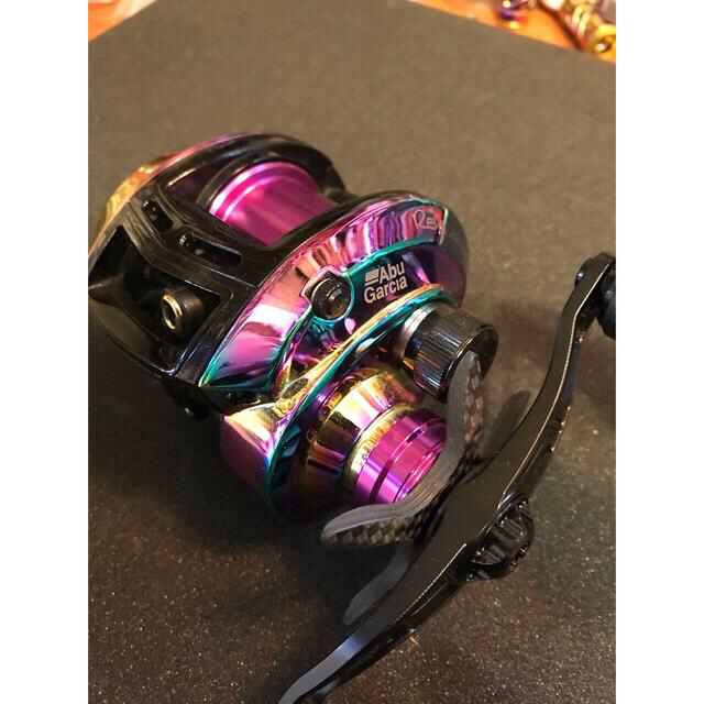 ✴️新入荷✴️数量限定✴️アブ レボ 左ハンドル用 オフセットカーボンスタードラグ