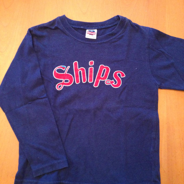 SHIPS(シップス)のSHIPS長袖綿Tシャツ 100 キッズ/ベビー/マタニティのキッズ服男の子用(90cm~)(その他)の商品写真