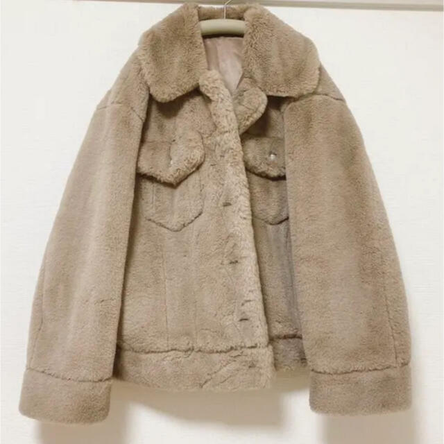 STUDIOUS(ステュディオス)のFano Studios Oversized fur-like jacket レディースのジャケット/アウター(毛皮/ファーコート)の商品写真