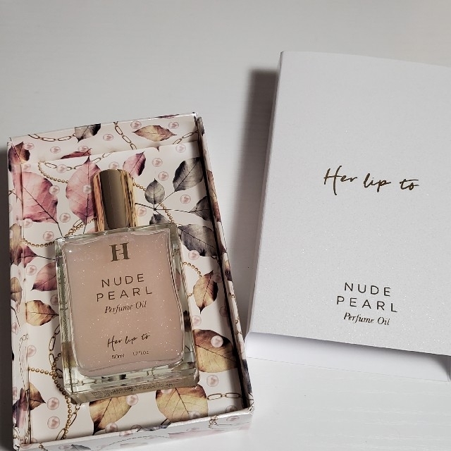 herlipto perfume oil NUDE PEARL コスメ/美容のボディケア(ボディオイル)の商品写真