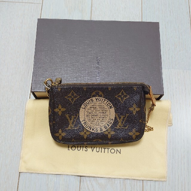 LOUIS VUITTON(ルイヴィトン)のLOUIS VUITTON ルイヴィトン★ミニポシェット アクセソワール レディースのファッション小物(ポーチ)の商品写真