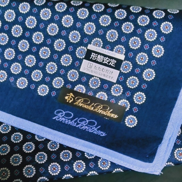 Brooks Brothers(ブルックスブラザース)のW 32　ブルックスブラザーズハンカチ レディースのファッション小物(ハンカチ)の商品写真
