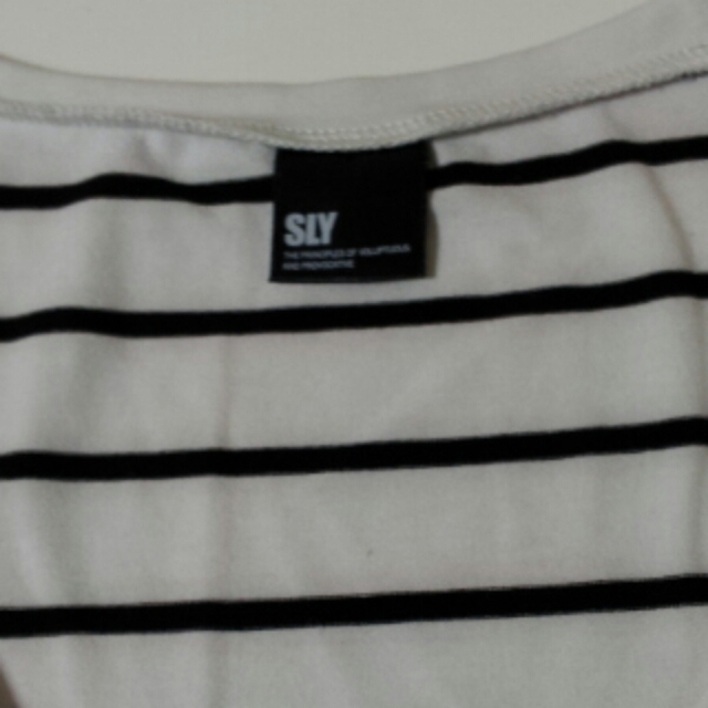 SLY(スライ)のSLY ボーダーTシャツ☆彡 レディースのトップス(Tシャツ(半袖/袖なし))の商品写真