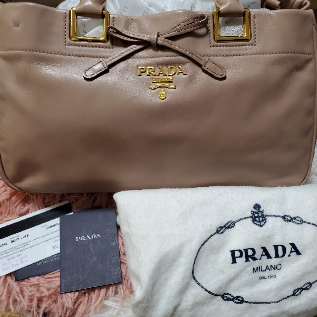 PRADA(プラダ)のはな様専用PRADAハンドショルダーバッグ レディースのバッグ(ハンドバッグ)の商品写真