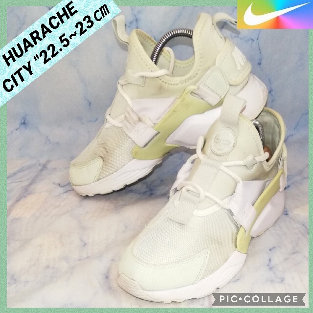 NIKE(ナイキ)のナイキ エアハラチ CITY レディース ミントグリーン 23㎝【★セール！★】 レディースの靴/シューズ(スニーカー)の商品写真