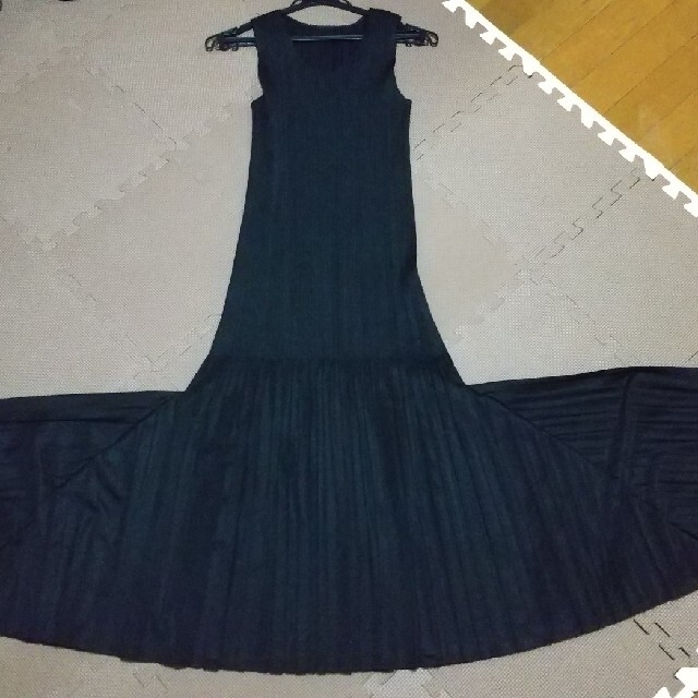 PLEATS PLEASE ISSEY MIYAKE 【美品】 変形ワンピース プリーツプリーズ 値下げ!! プリーツプリーズ 【美品】 PLEATS PLEASE ISSEY MIYAKE 【美品】 変形ワンピース プリーツプリーズ 値下げ!! プリーツプリーズ 【美品】