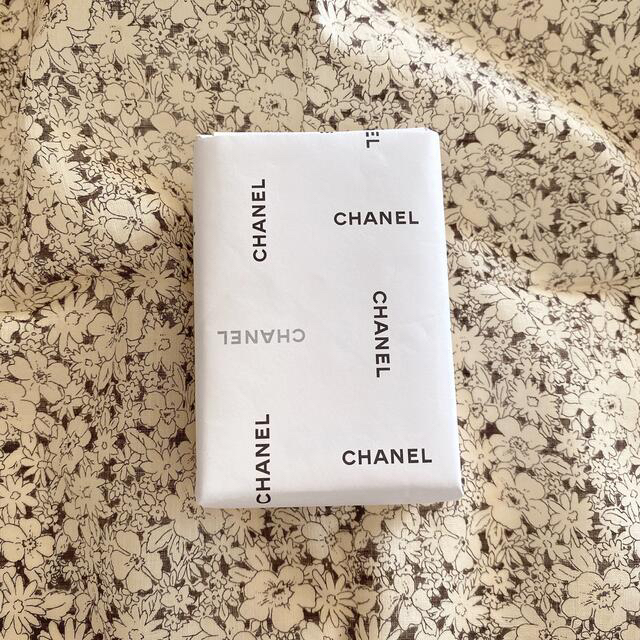 CHANEL(シャネル)の【JMARK様専用】シャネル  N°5  ロー ハンドクリーム コスメ/美容のボディケア(ハンドクリーム)の商品写真