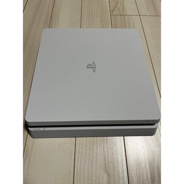 PlayStation4(プレイステーション4)のSONY PlayStation4 CUH-2200 500GB エンタメ/ホビーのゲームソフト/ゲーム機本体(家庭用ゲーム機本体)の商品写真