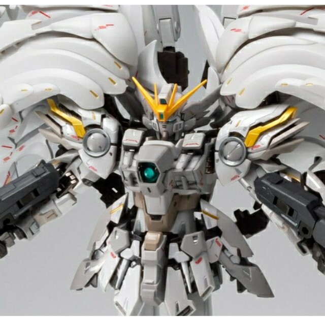 BANDAI(バンダイ)の新品 METAL COMPOSITE ウイングガンダムスノーホワイトプレリュード エンタメ/ホビーのおもちゃ/ぬいぐるみ(模型/プラモデル)の商品写真