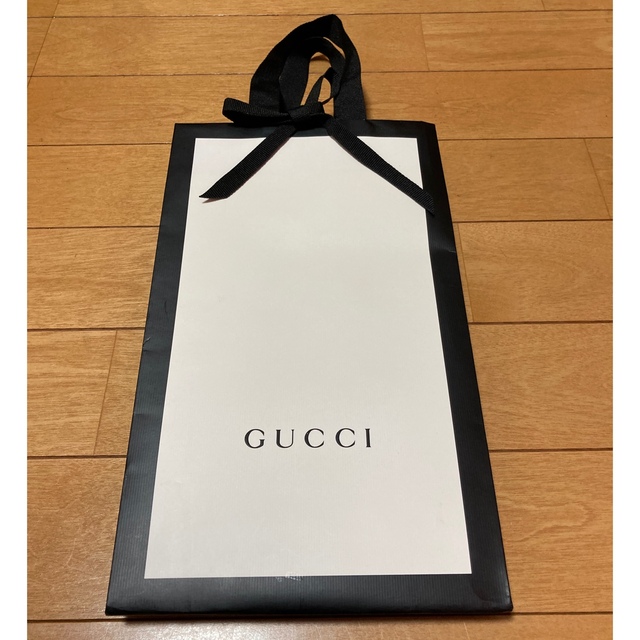 Gucci(グッチ)のGUCCI 紙袋 ショップ袋 ショッパー レディースのバッグ(ショップ袋)の商品写真