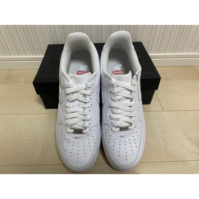 Supreme × Nike Air Force 1 Low